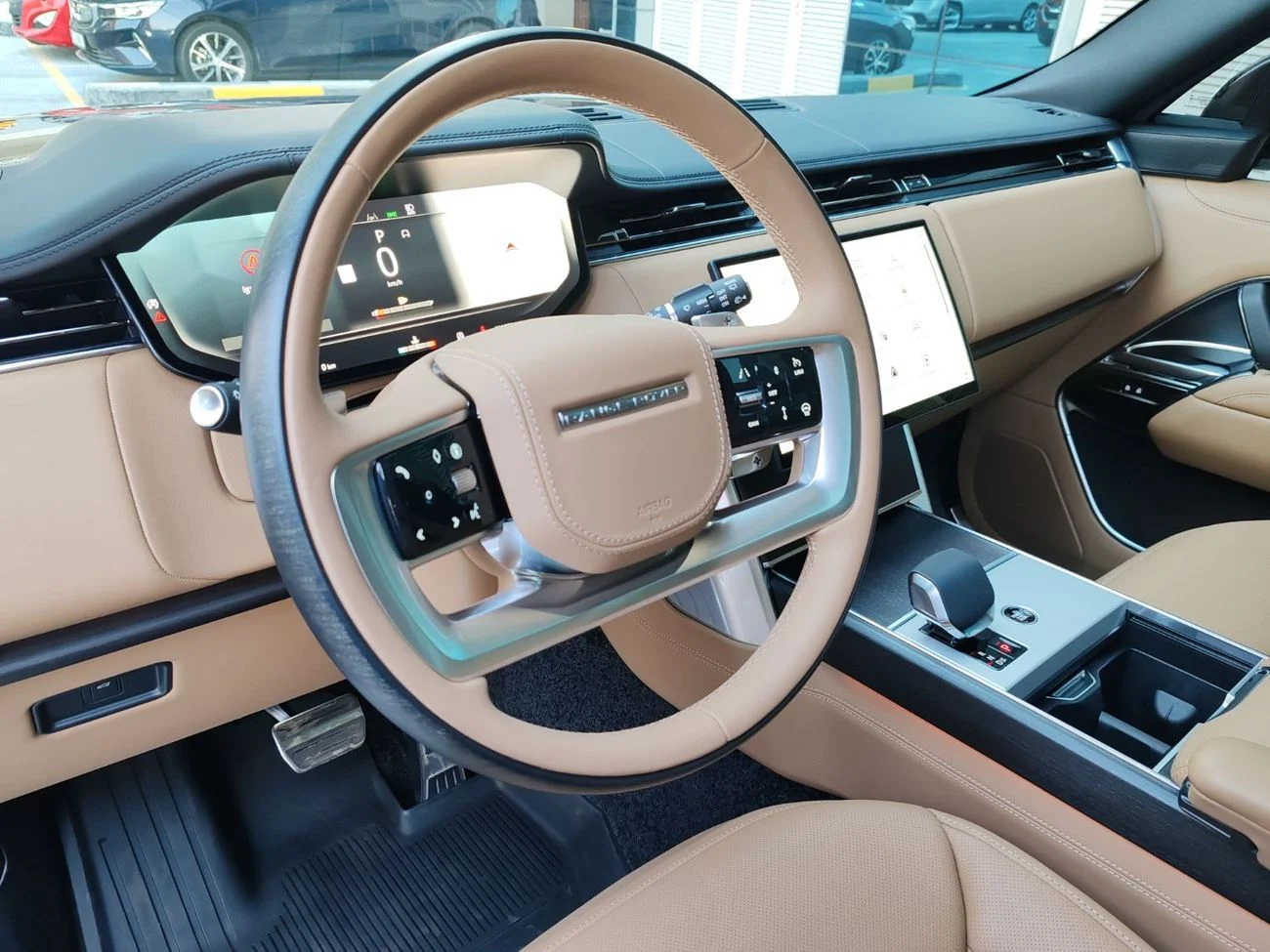 Range Rover SE P530 V8 4.4L _2025