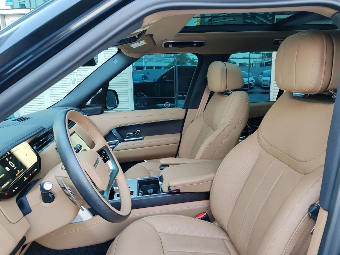 Range Rover SE P530 V8 4.4L _2025