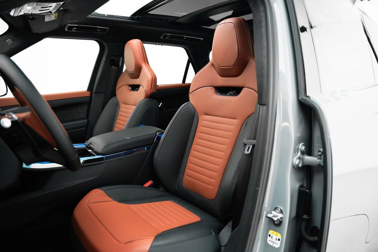 Range Rover Sport _2025_ gcc white