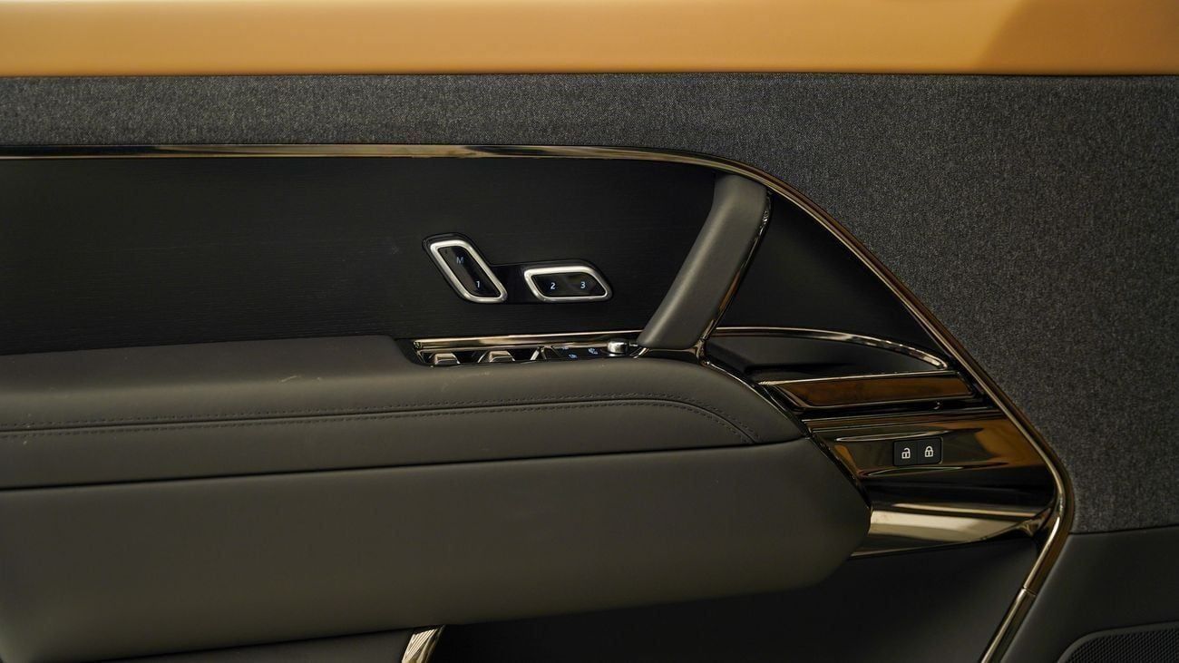Range Rover Sport AUTOBIOGRAPHY P400 _ European 2025