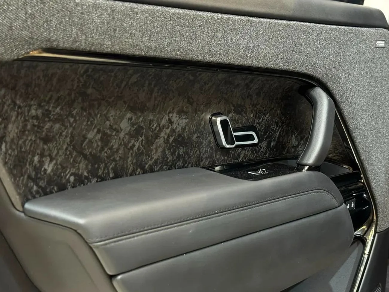 Range Rover Sport FIRST EDITION P530 _2025