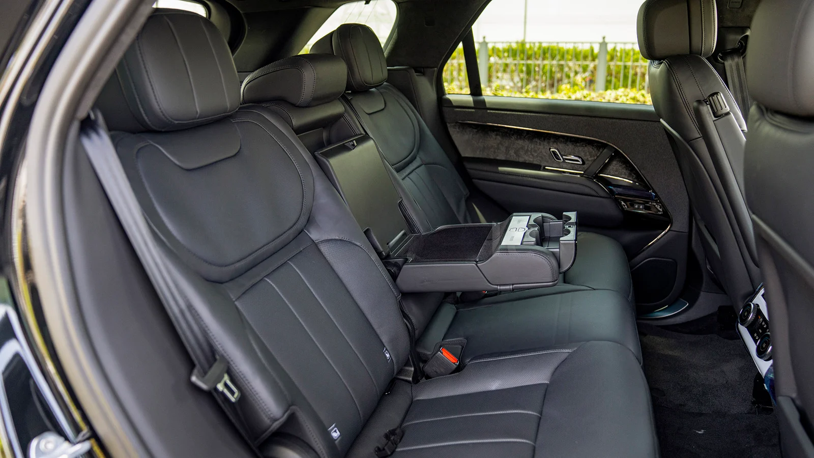 RANGE ROVER SPORT FIRST EDITION P530 AT MY2025 – BLACK