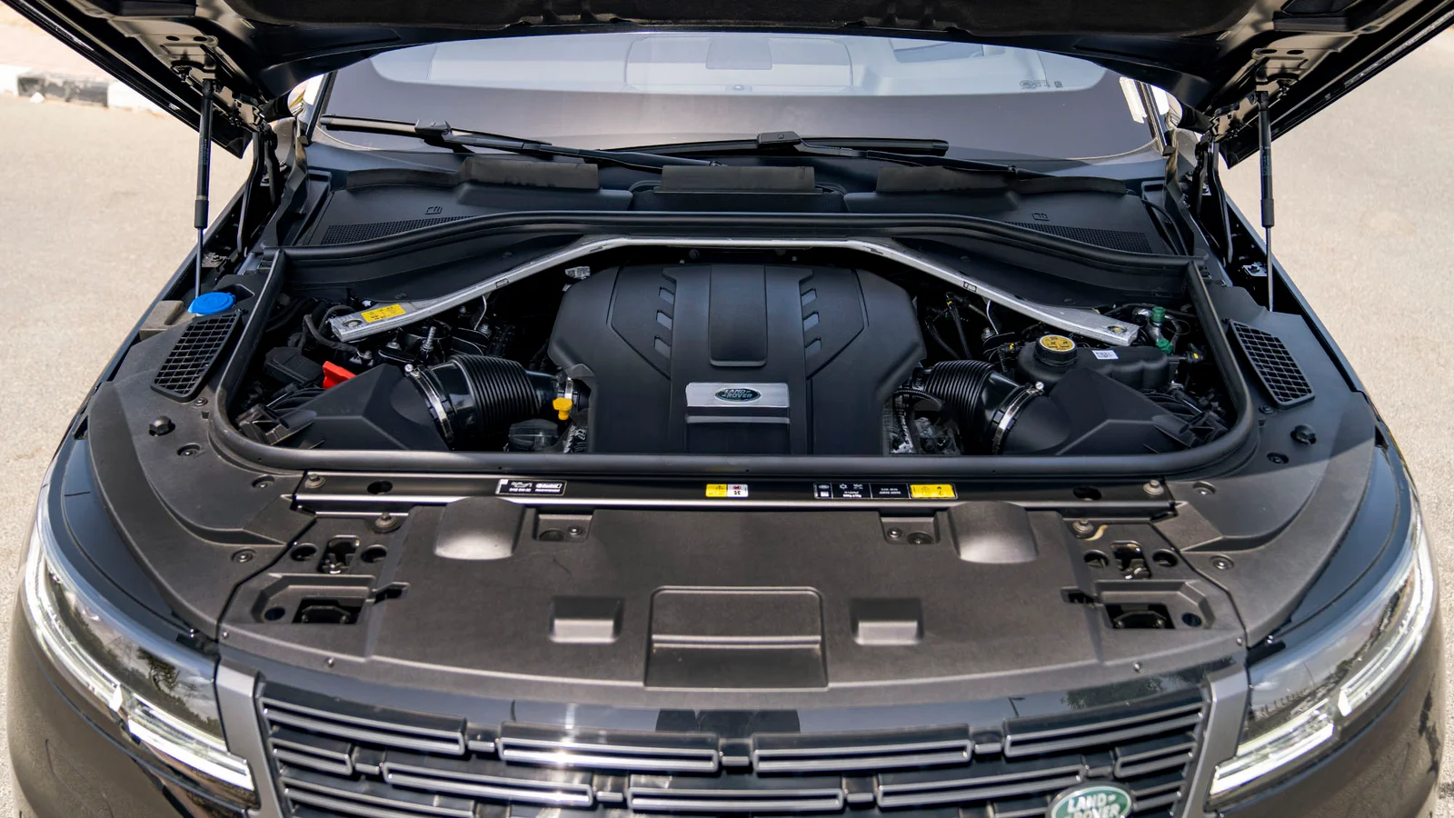 RANGE ROVER SPORT FIRST EDITION P530 AT MY2025 – BLACK