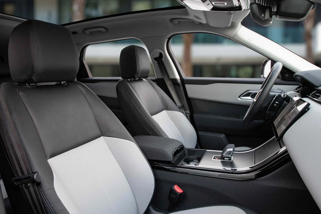 Range Rover Velar Range Rover Velar SE R-Dynamic white