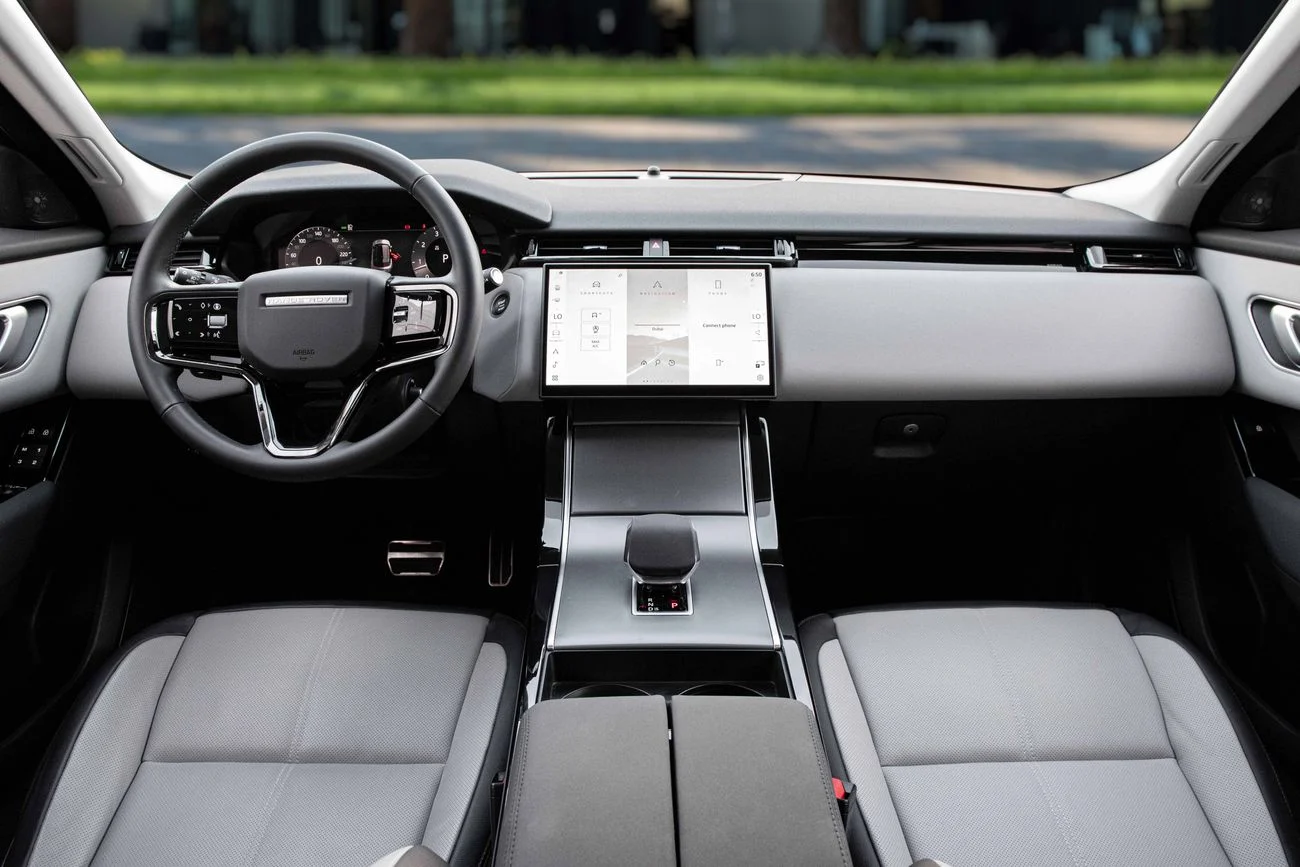 Range Rover Velar Range Rover Velar SE R-Dynamic white