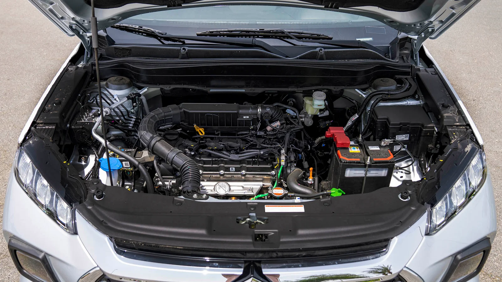 SUZUKI GRAND VITARA GLX 1.5P AT MY2025 – SILVER