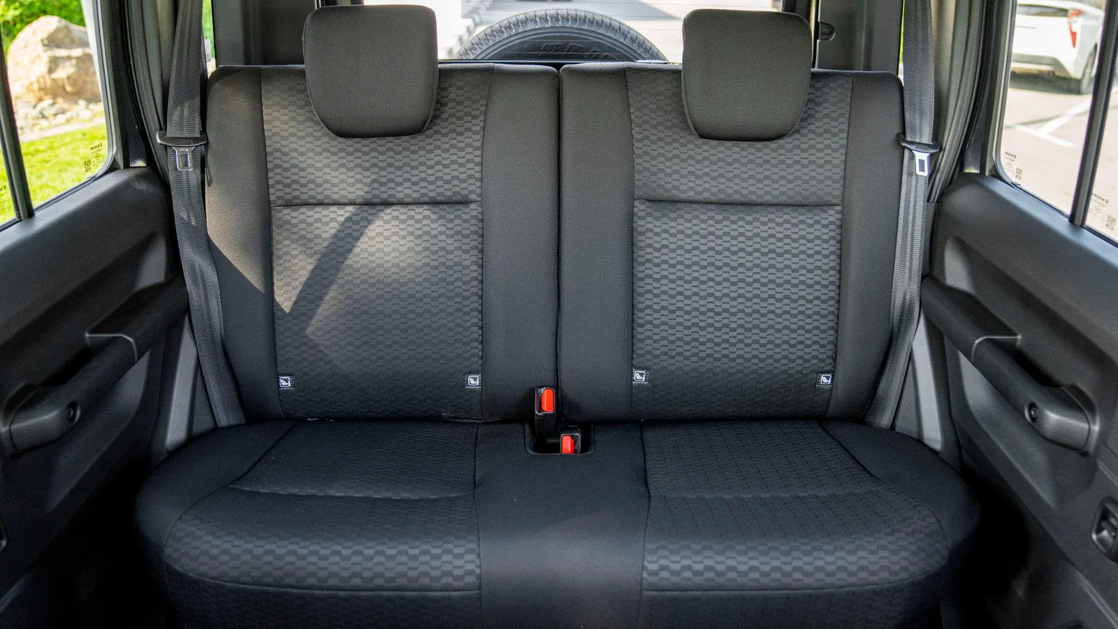 SUZUKI JIMNY GLX 1.5P AWD AT MY2026 – SILVER