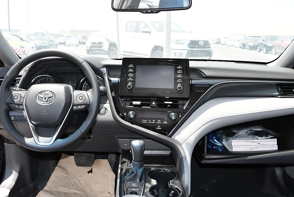 Toyota Camry 2.5L GLE