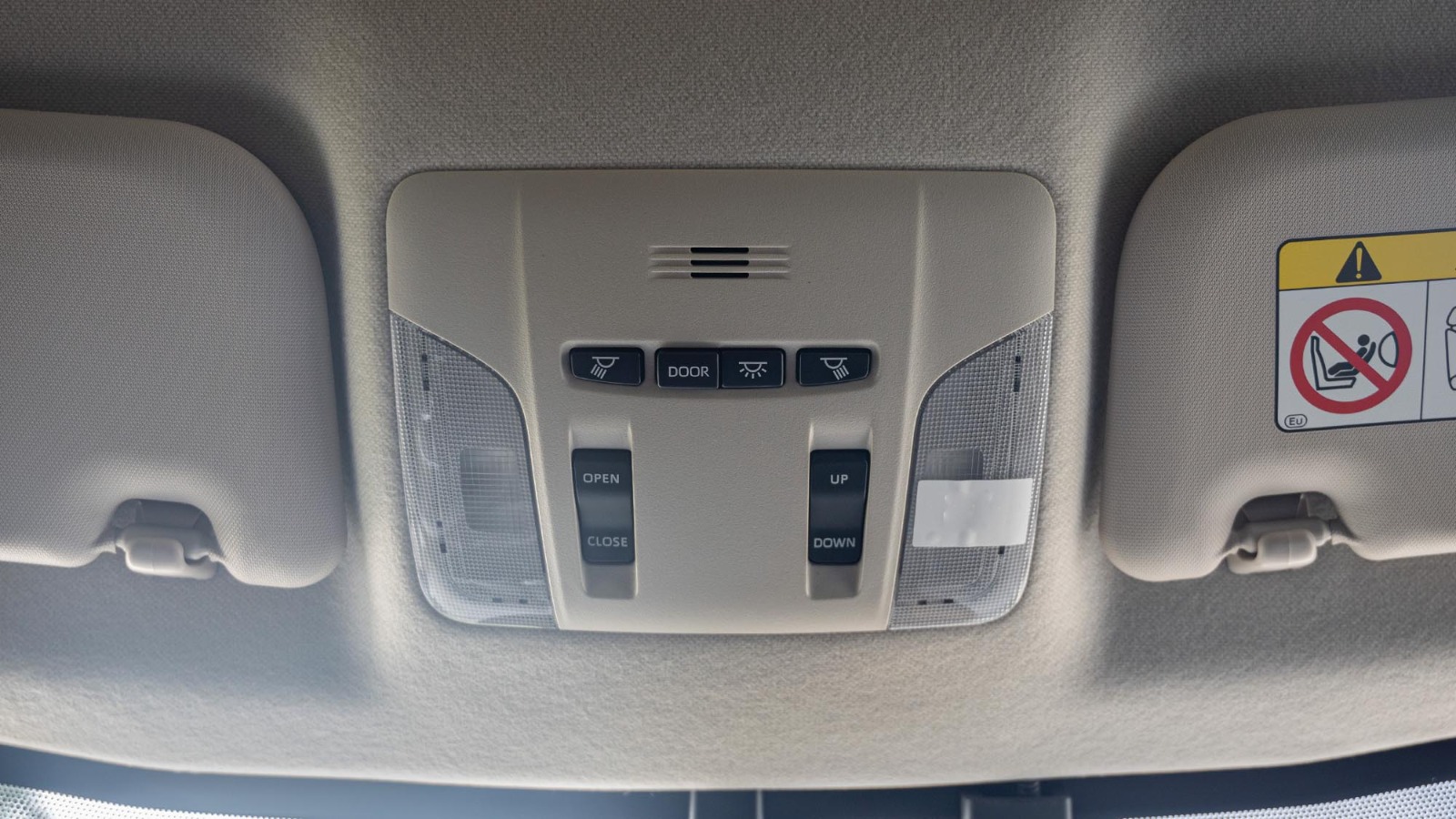 Toyota Corolla 1.6L Full Option