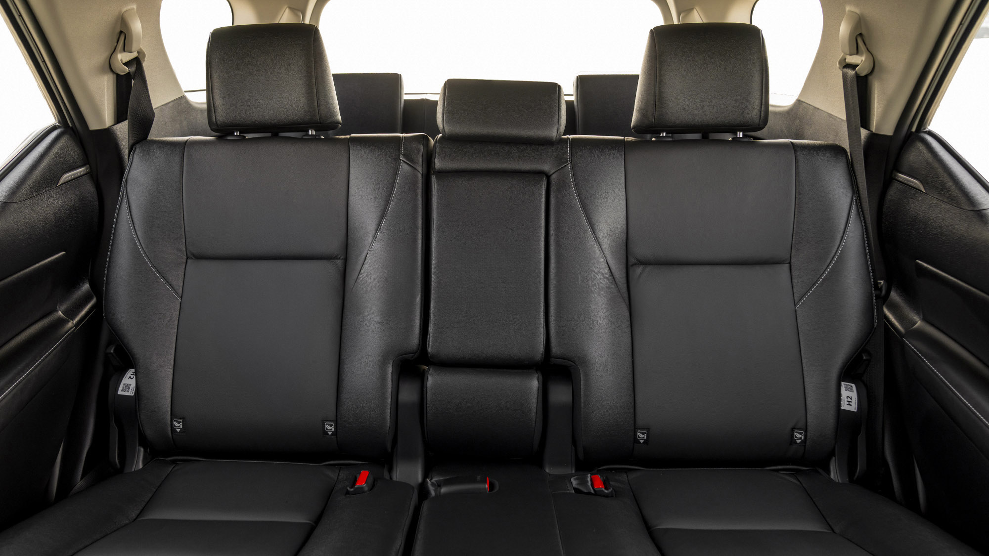  TOYOTA FORTUNER MHEV 2.8D AT 4WD MY2025 – WHITE