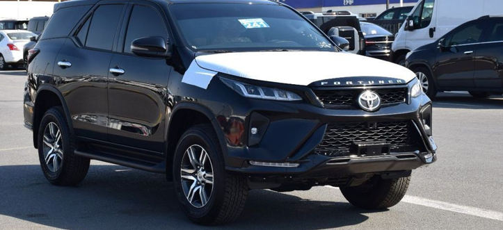 Toyota Fortuner New Fortuner SR5 2026 (Petrol 2.7)