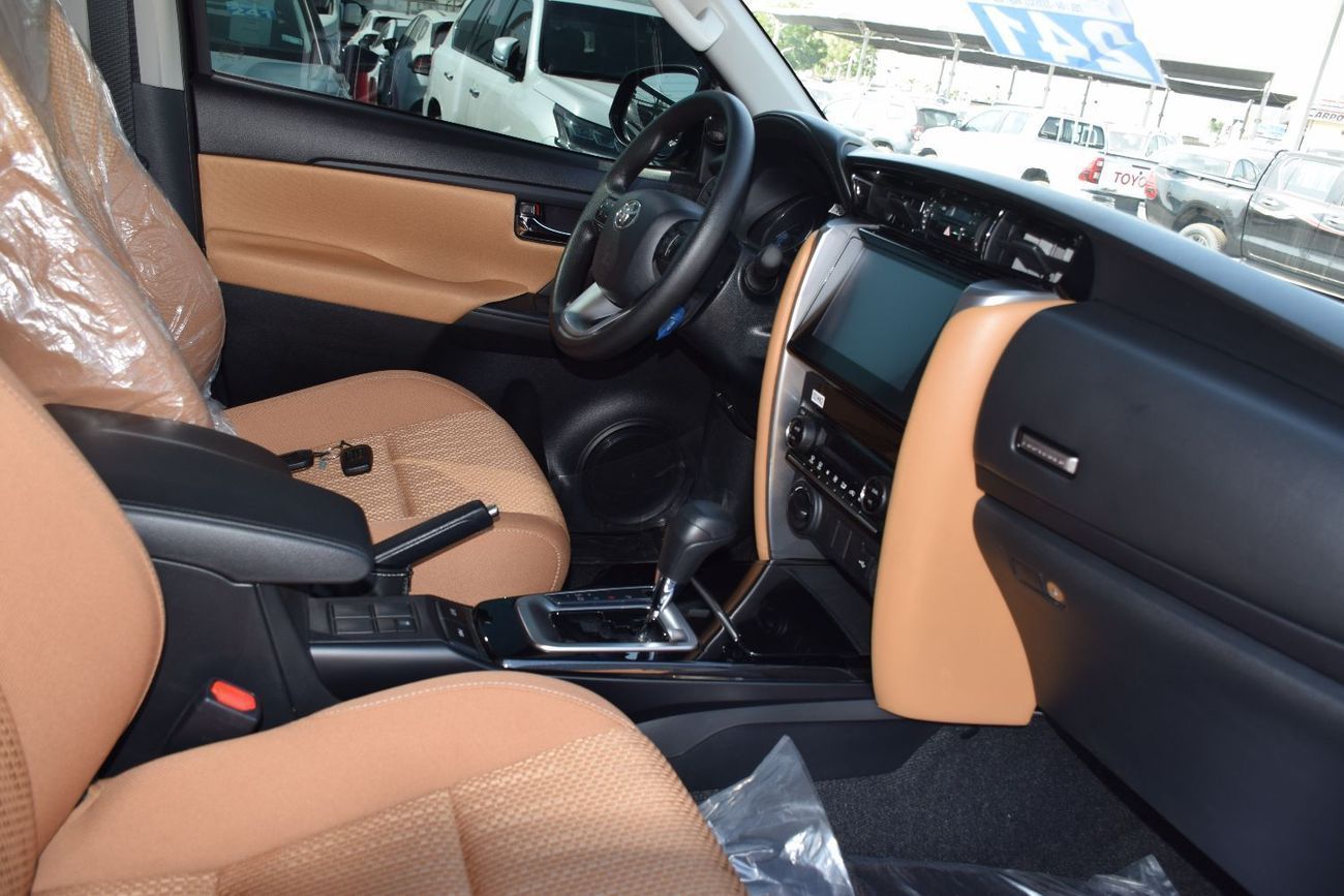 Toyota Fortuner New Fortuner SR5 2026 (Petrol 2.7)