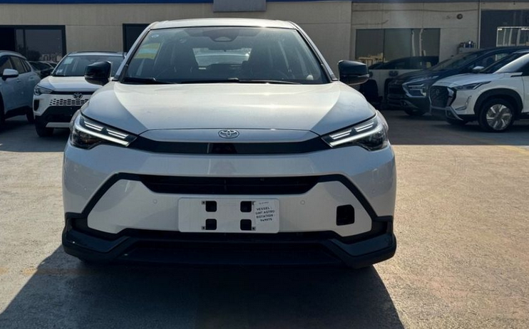 Toyota Frontlander Luxury 2026