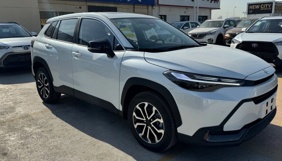 Toyota Frontlander Luxury 2026