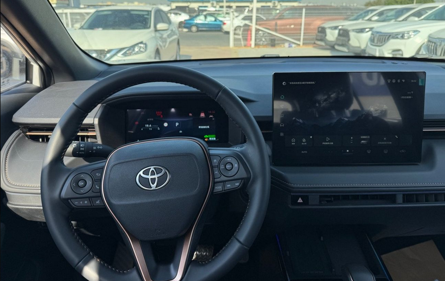 Toyota Frontlander Luxury 2026