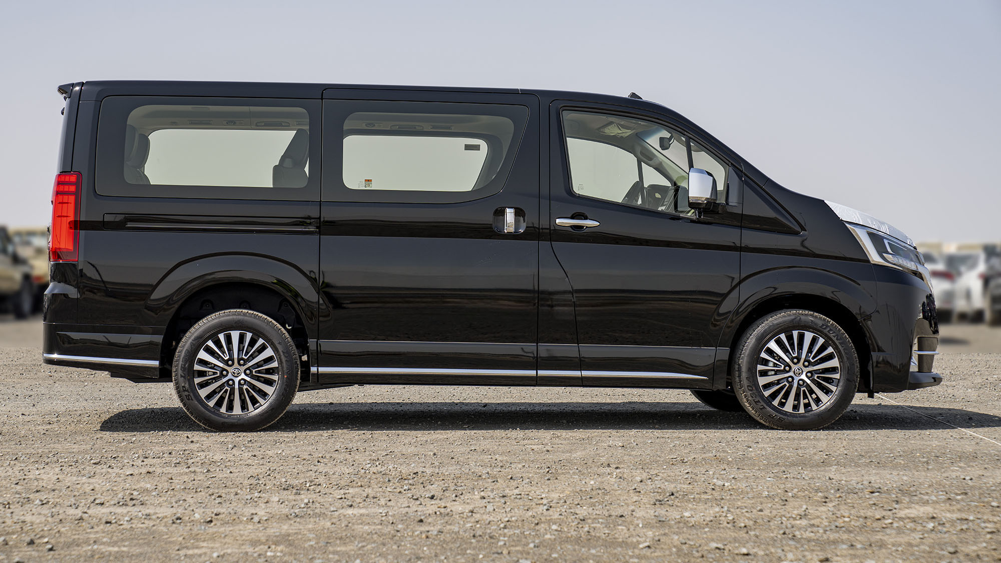 TOYOTA GRANVIA 3.5P AT