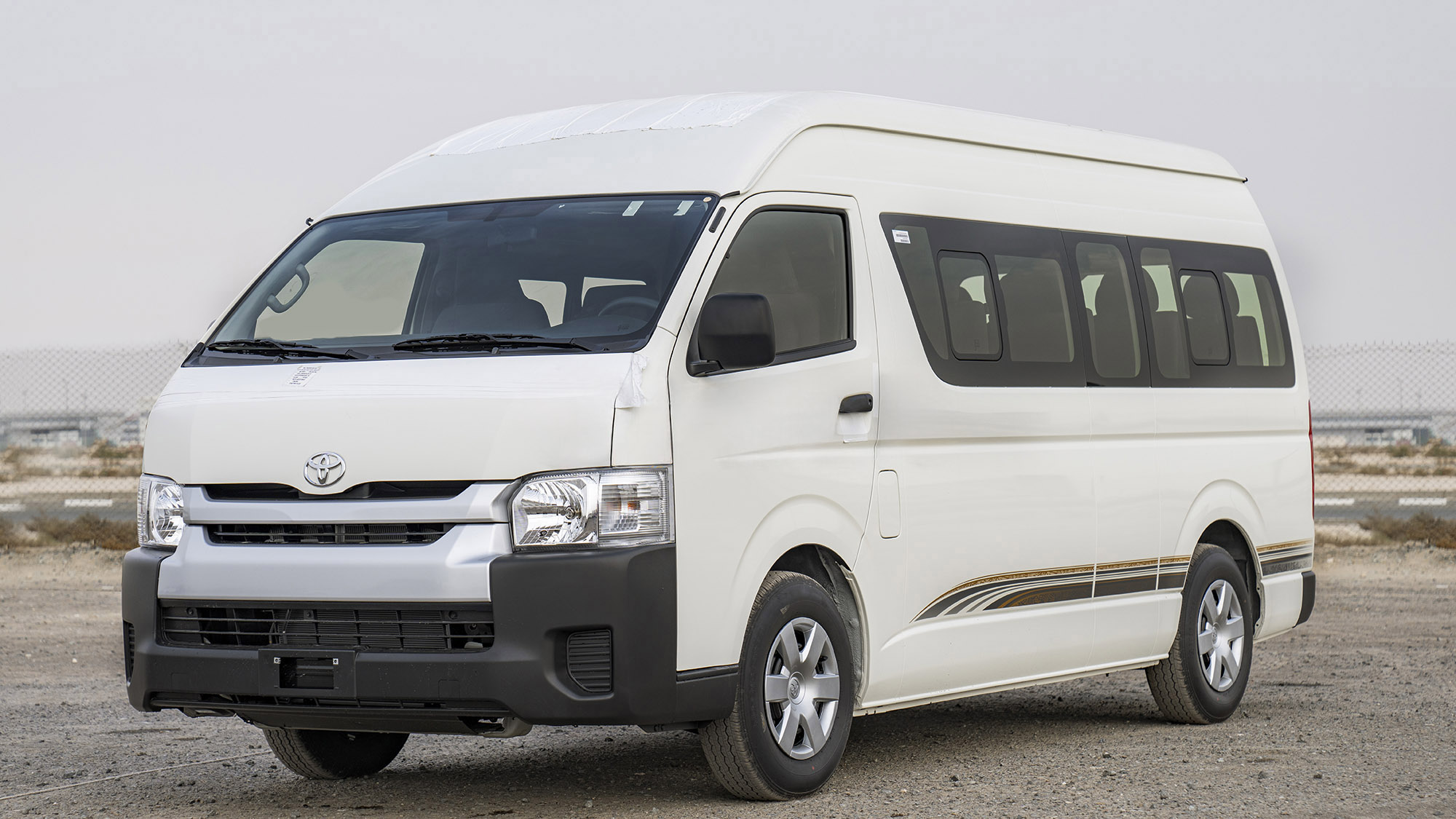 TOYOTA HIACE HR 2.7P MT 16 SEATER