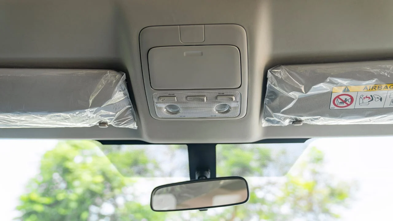  TOYOTA HIACE HR 2.8D MT 14 SEATER MY2026 – WHITE