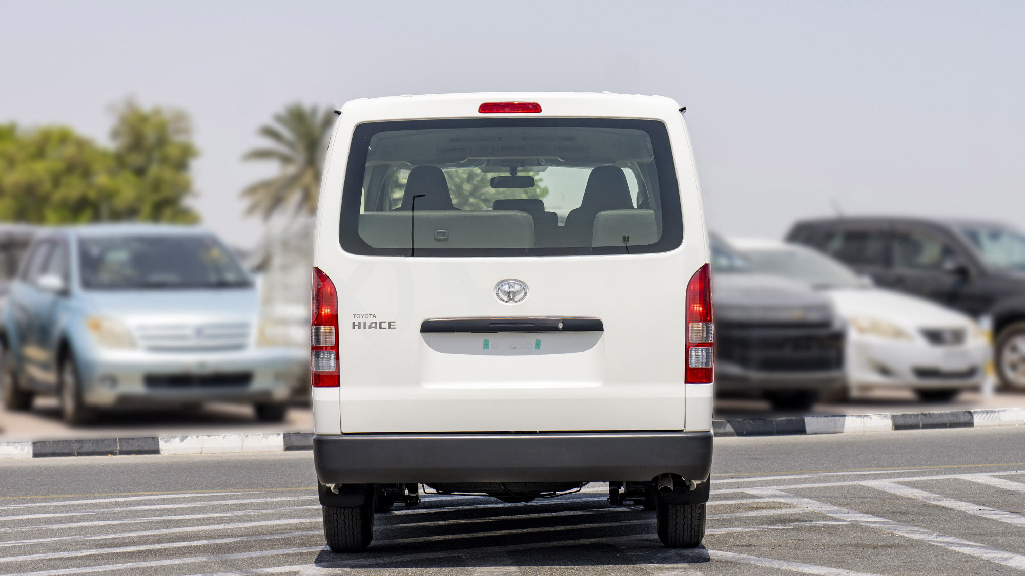 TOYOTA HIACE STD 2.5D MT 15-SEATER
