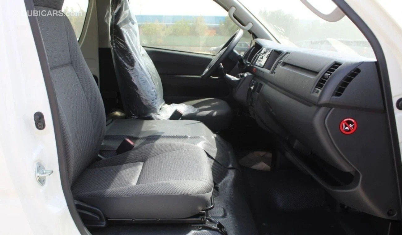 Toyota Hiace Toyota Hiace 2.5L High Roof Diesel