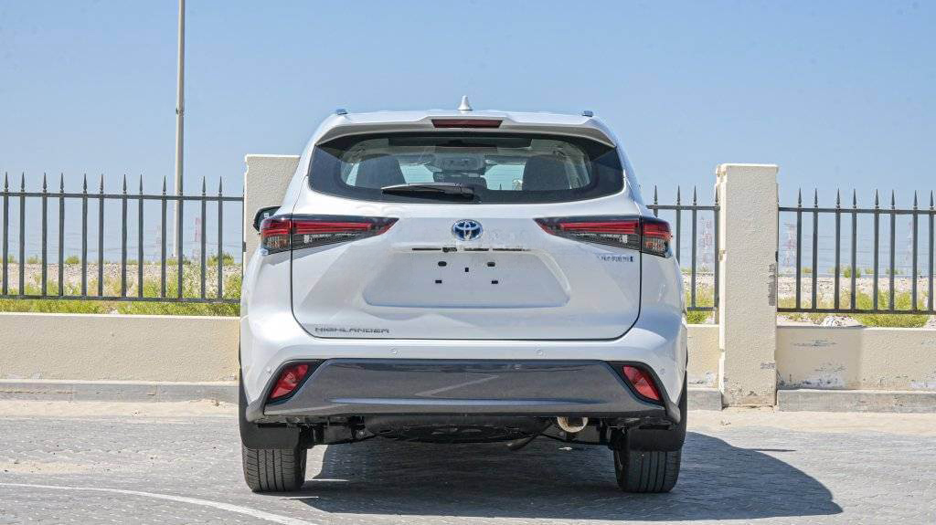 TOYOTA HIGHLANDER VXR 2.5L HYBRID eCVT
