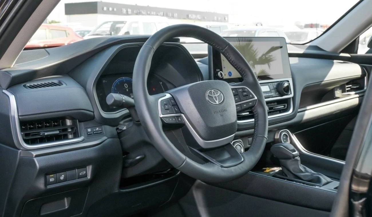 Toyota Highlander XLE GHL24-XLE 2.4T Petrol BlackBlack