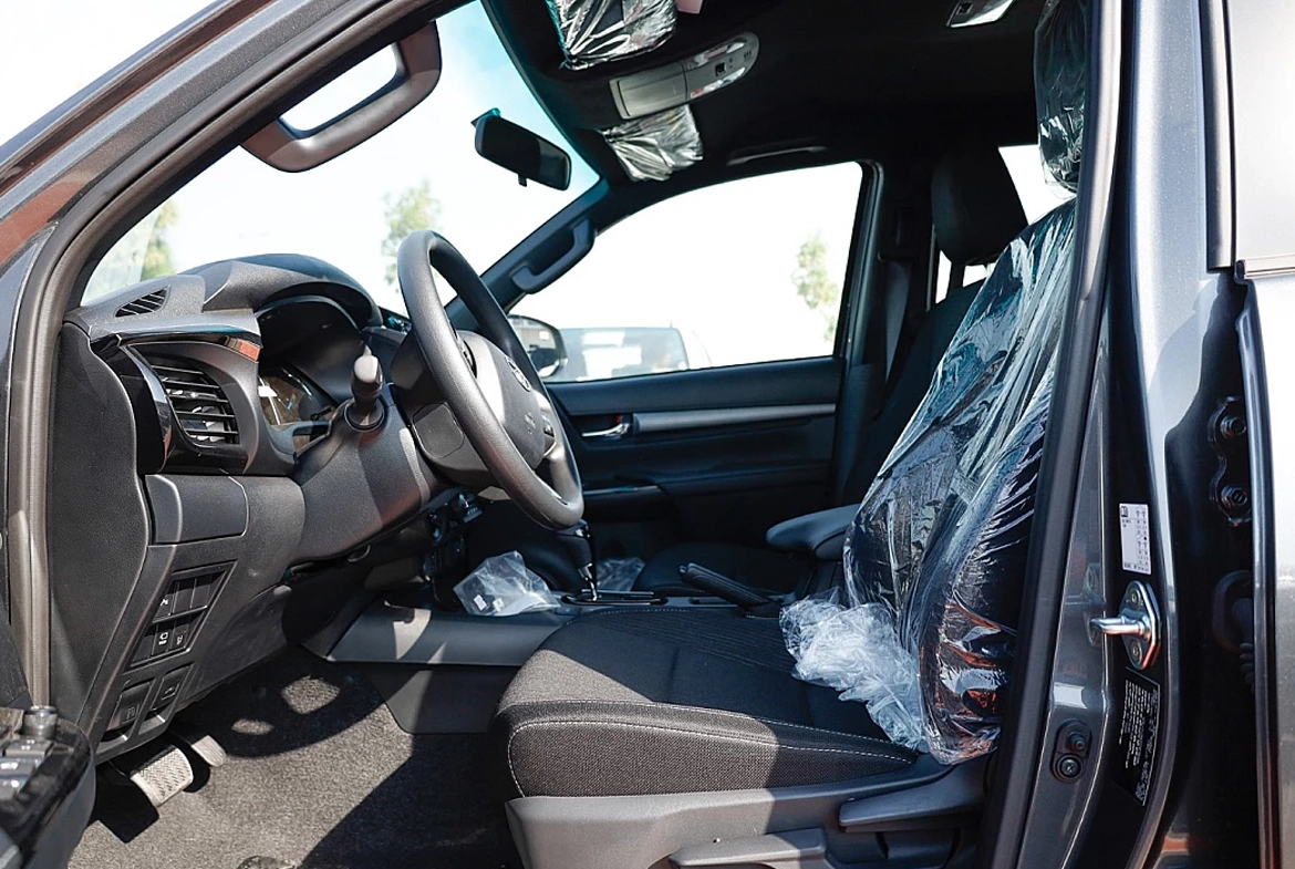 Toyota Hilux 4.0 Adventure _ GRAY
