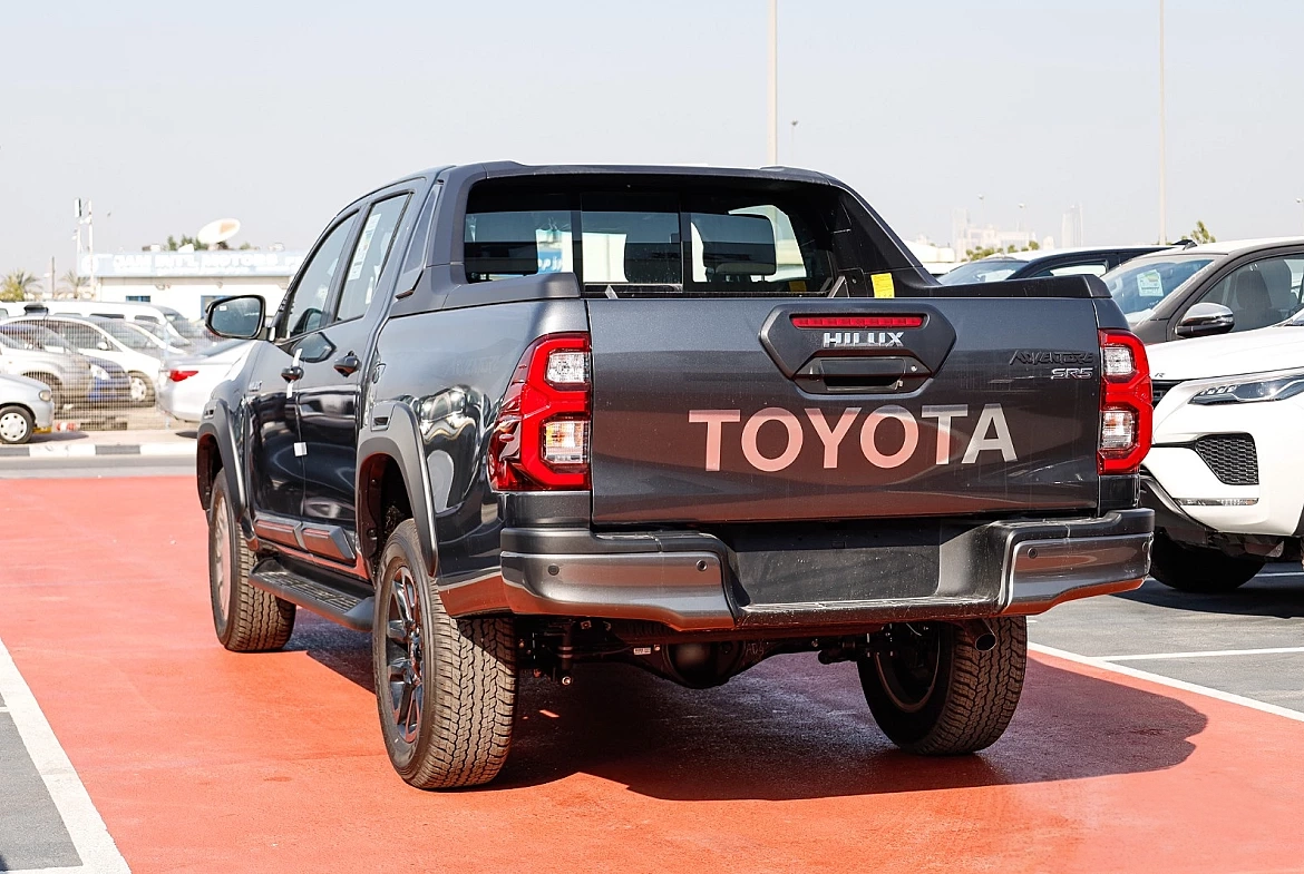 Toyota Hilux 4.0 Adventure _ GRAY