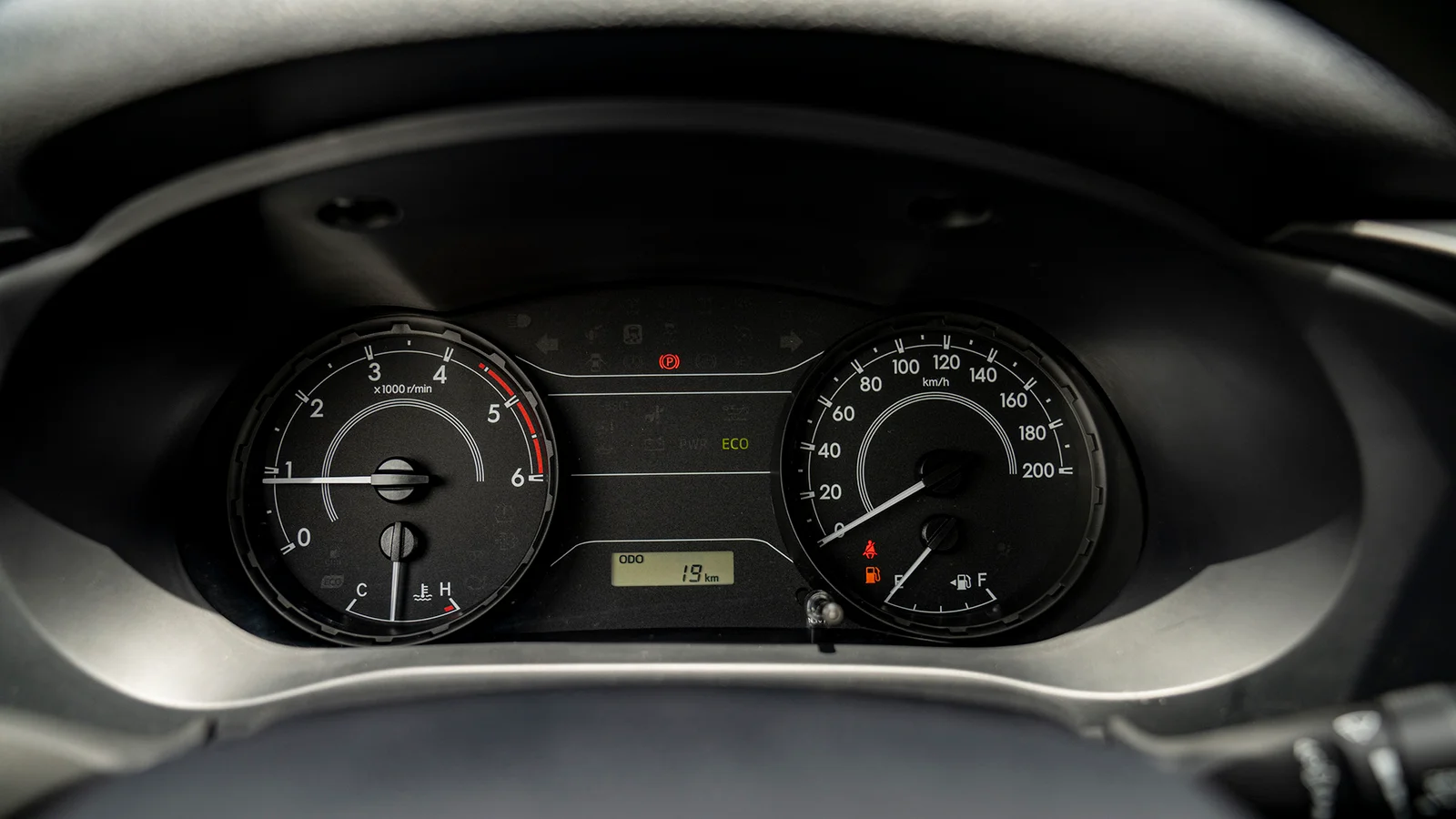  TOYOTA HILUX DC 2.4D MT 4X4 P.WINDOW MY2025