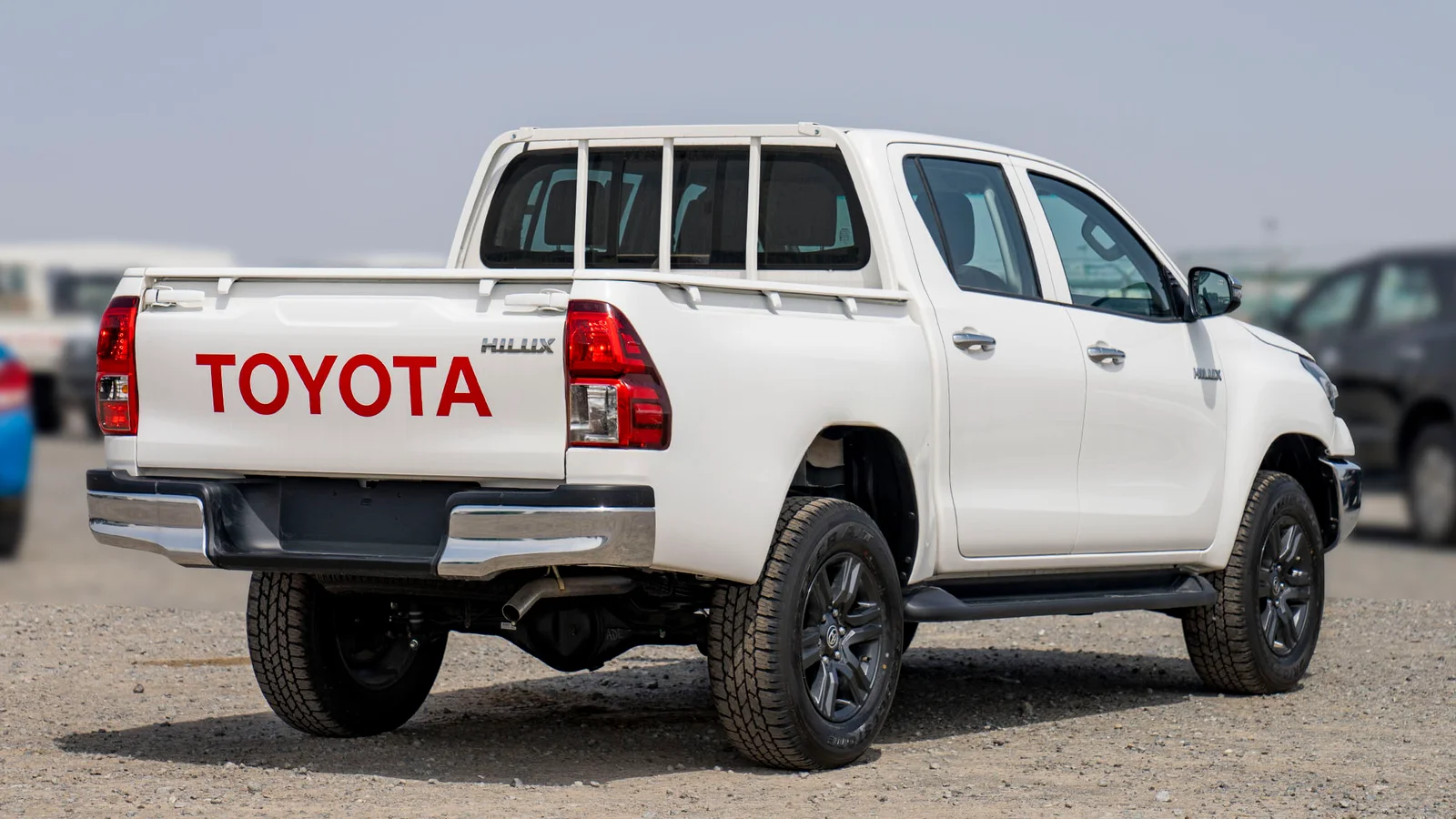 TOYOTA HILUX DC 2.7P AT 4X4 MY2025 – WHITE