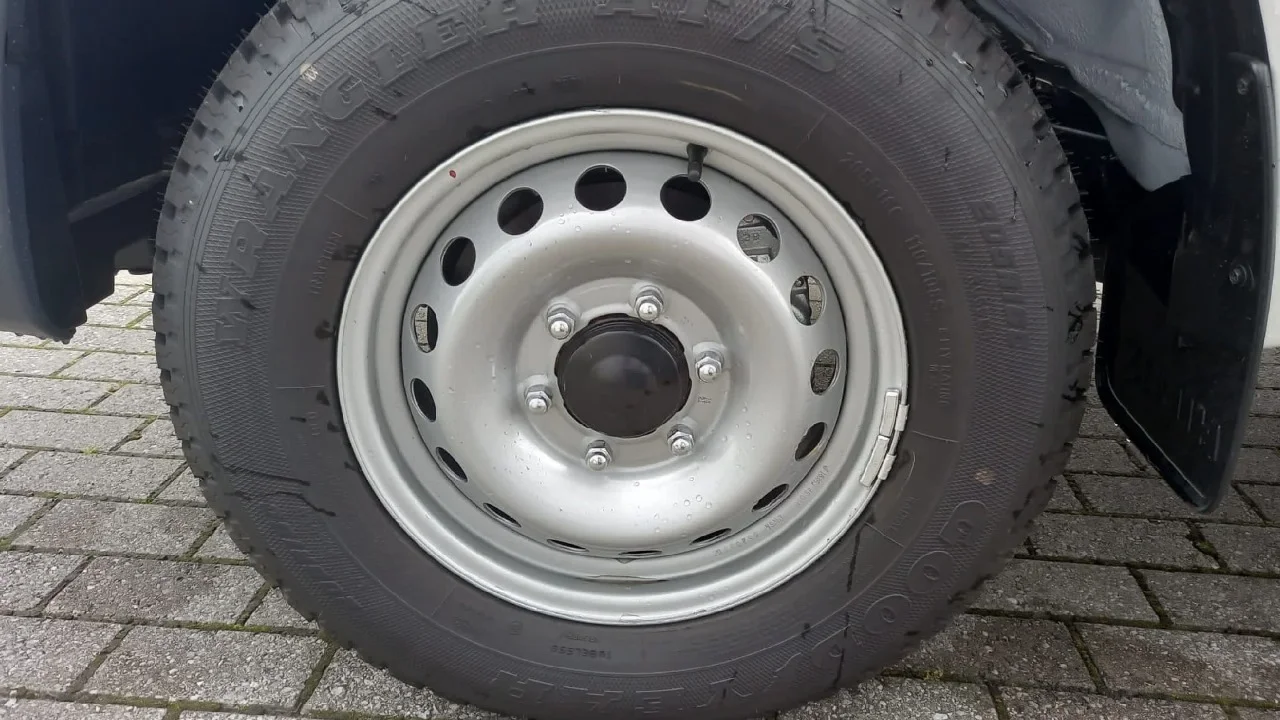 TOYOTA HILUX DC 3.0D MT 4X4 MY2025