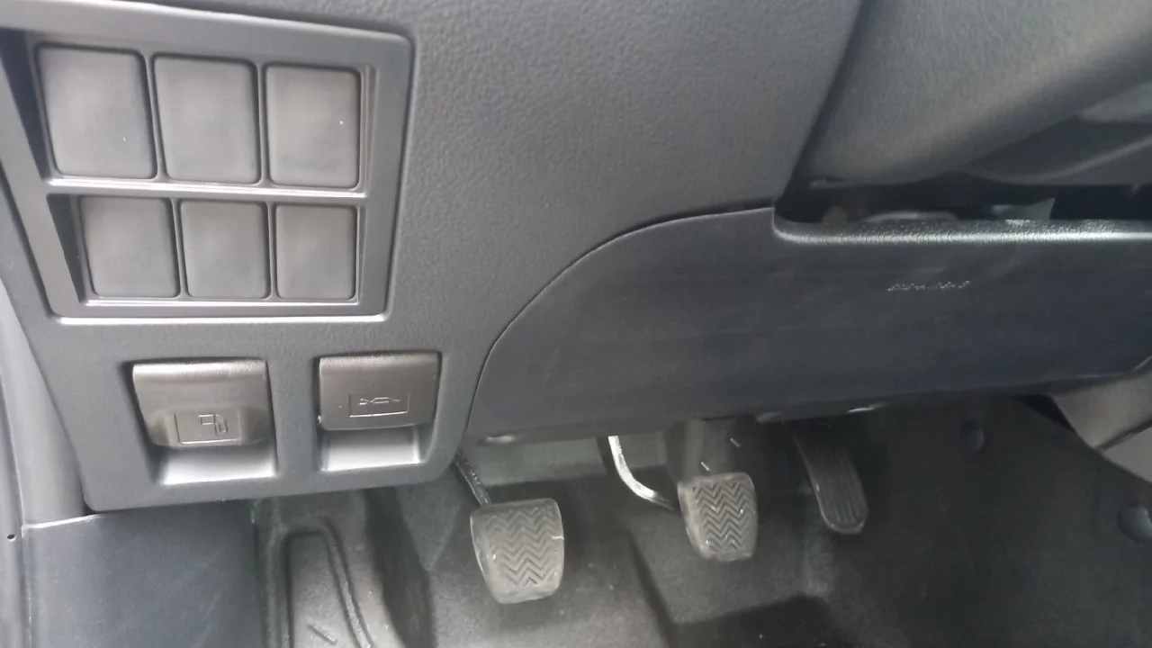 TOYOTA HILUX DC 3.0D MT 4X4 MY2025