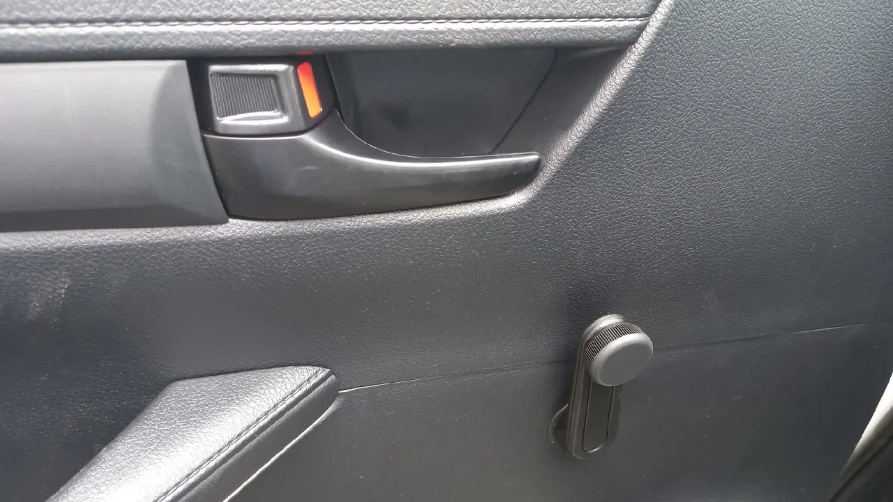 TOYOTA HILUX DC 3.0D MT 4X4 MY2025