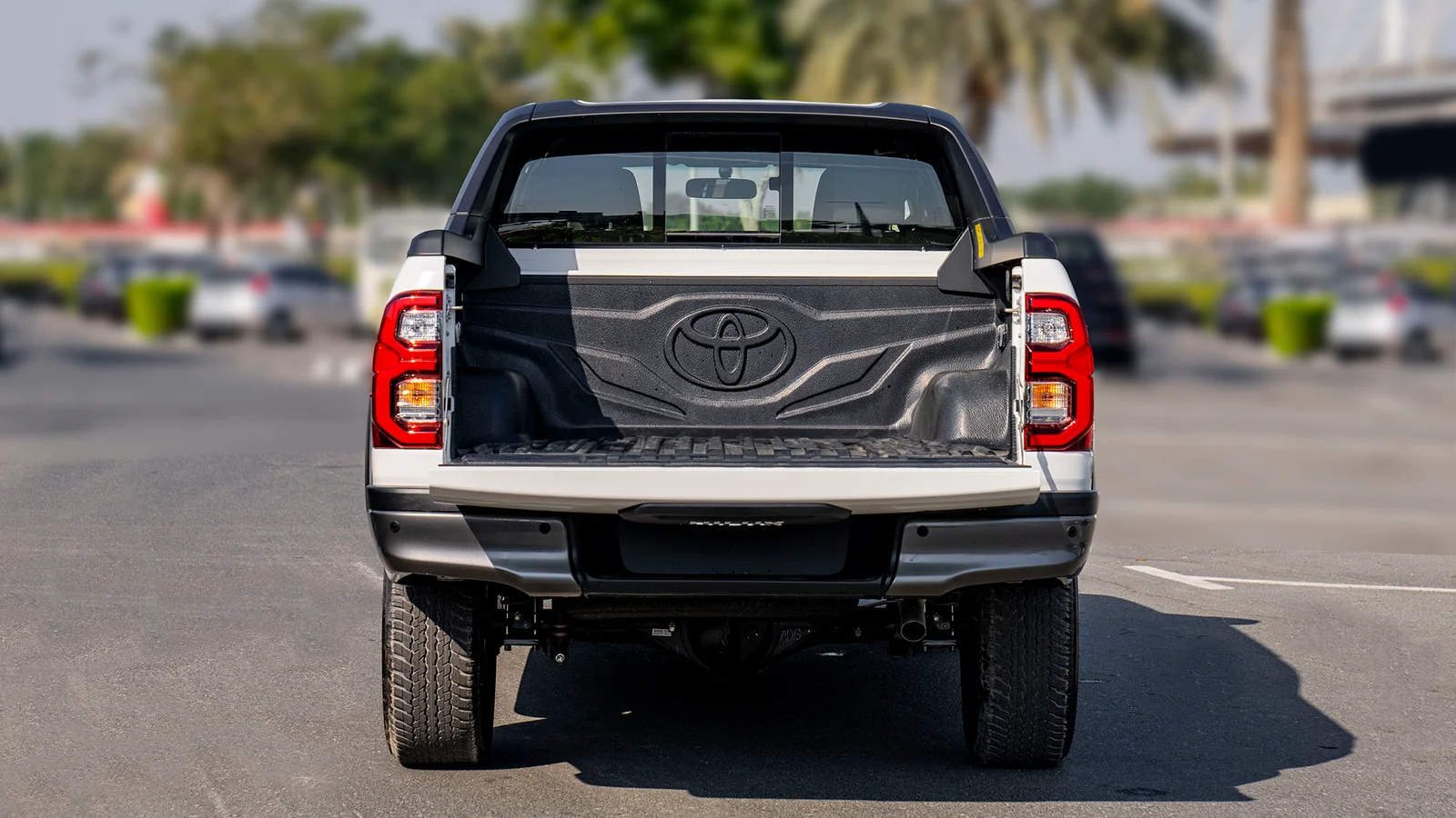 TOYOTA HILUX DC ADVENTURE 2.8D AT 4X4 MY2025 – WHIT