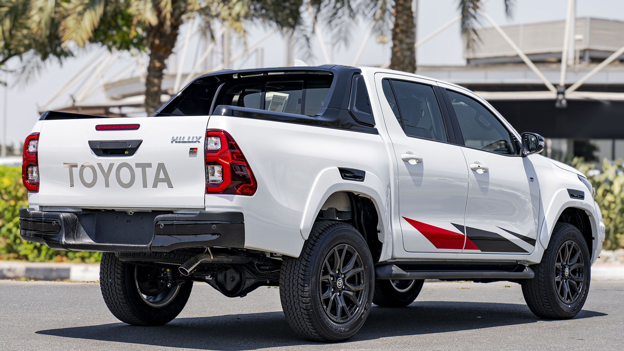 TOYOTA HILUX DC GR SPORT 2.8D AT 4X4