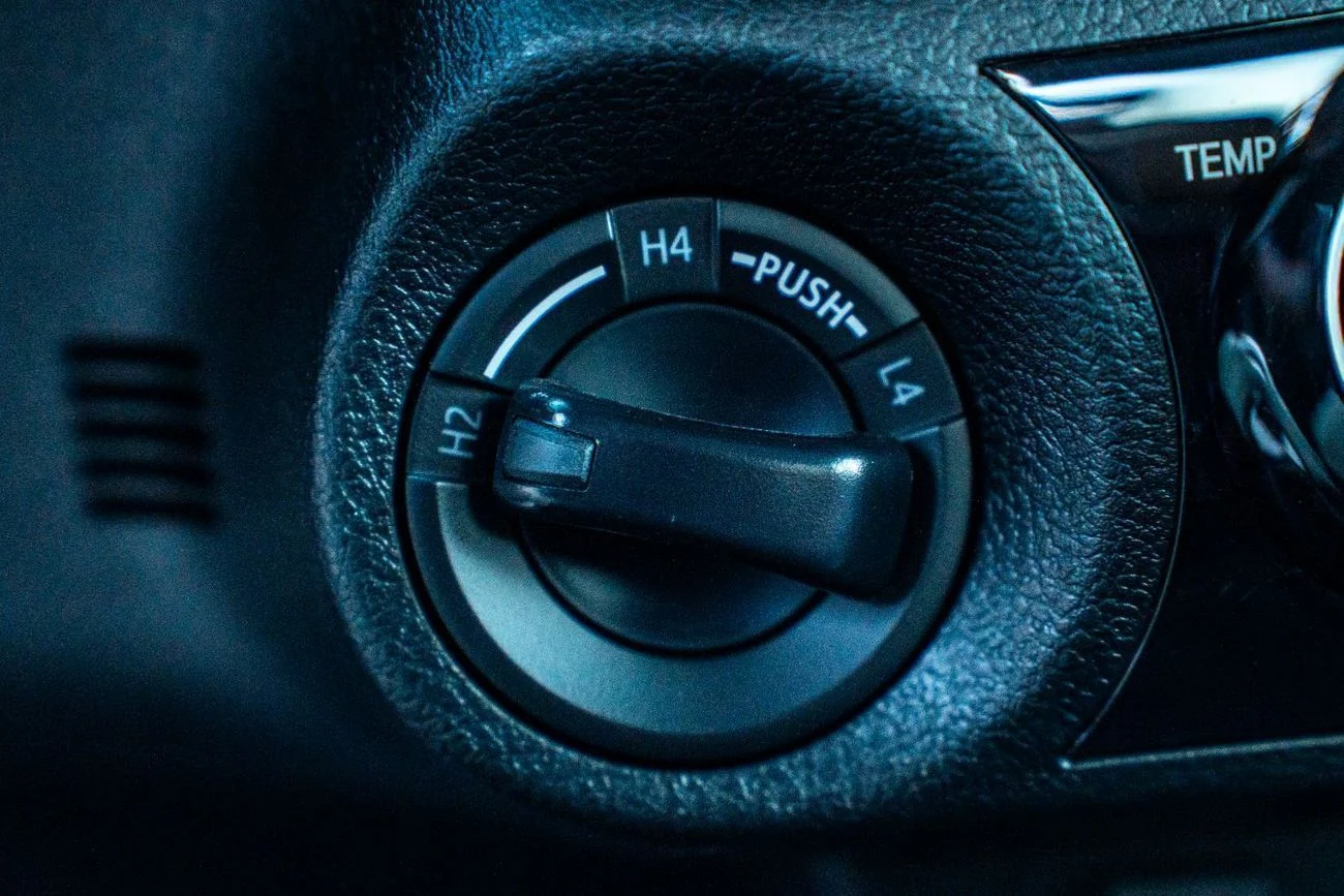Toyota Hilux SR5 D/C (4.0 L) 4X4 2026