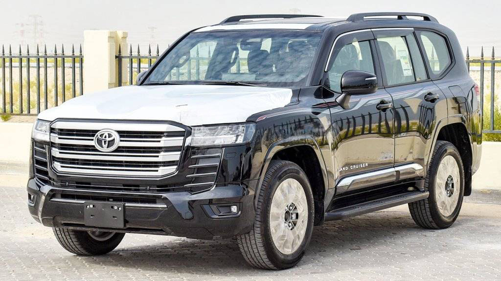 TOYOTA LAND CRUISER 3.3L GXR, HIGH DIESEL TWIN TURBO, AT