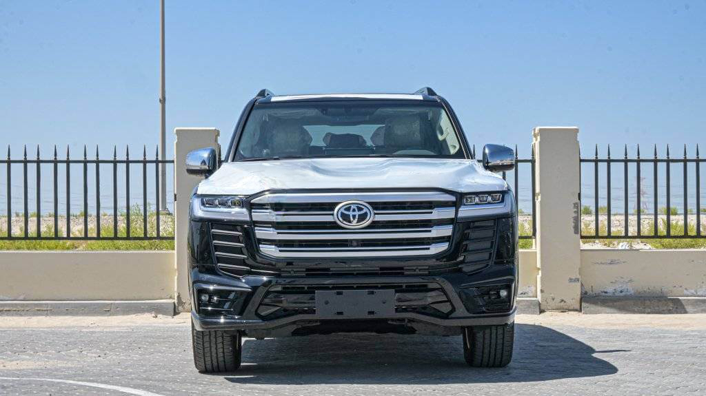 TOYOTA LAND CRUISER 3.3L VXR, DIESEL TWIN TURBO, AT _ black