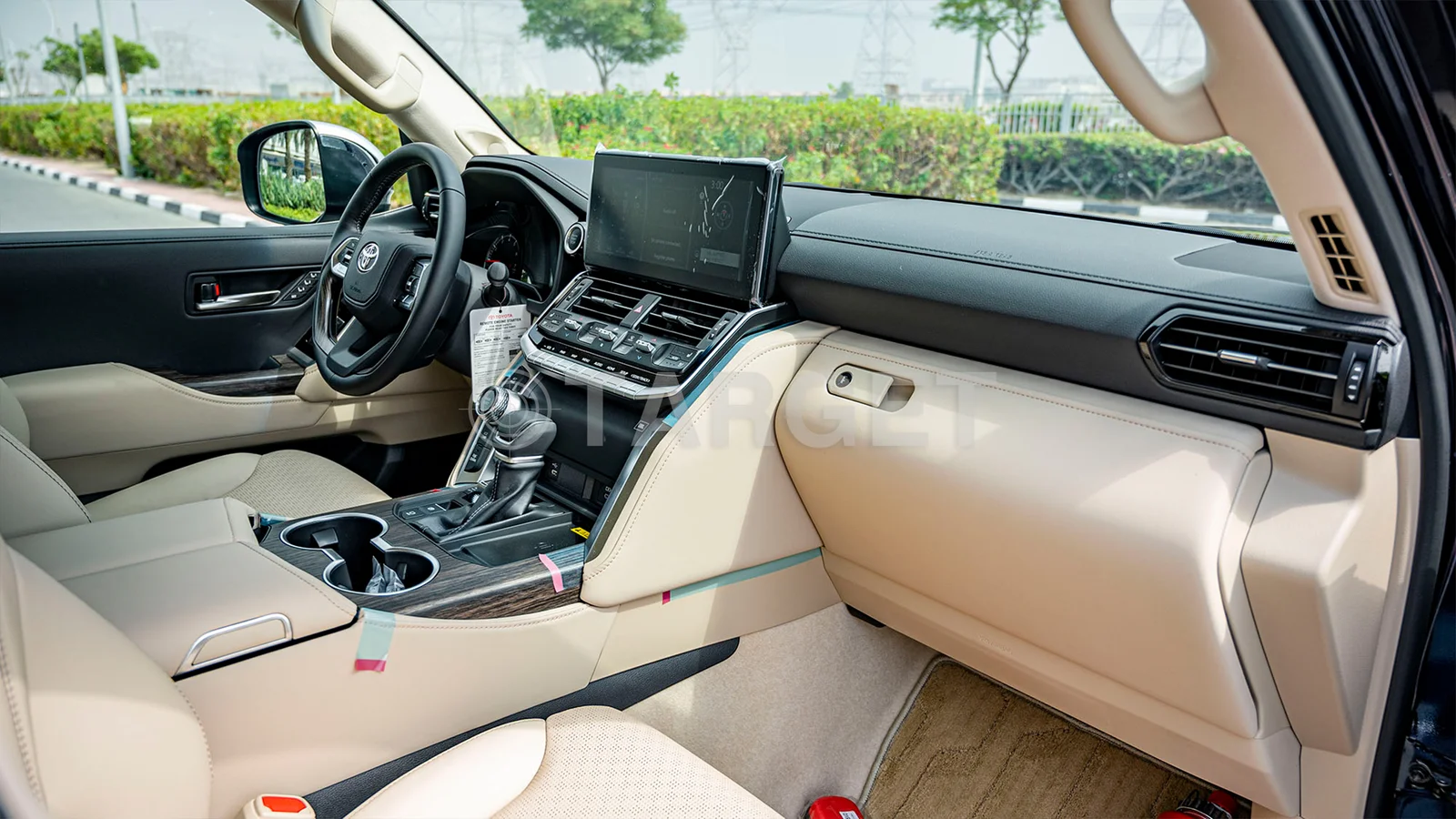 Toyota Land Cruiser 300 VXR 4.0P AT MY2025 – Blue