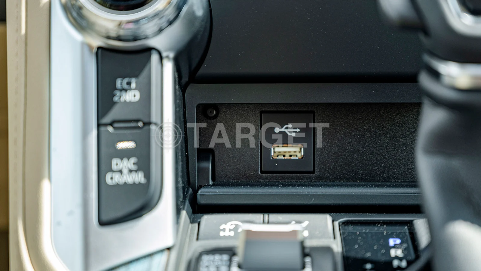 Toyota Land Cruiser 300 VXR 4.0P AT MY2025 – Blue