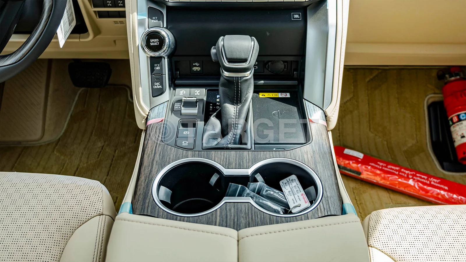 Toyota Land Cruiser 300 VXR 4.0P AT MY2025 – Blue