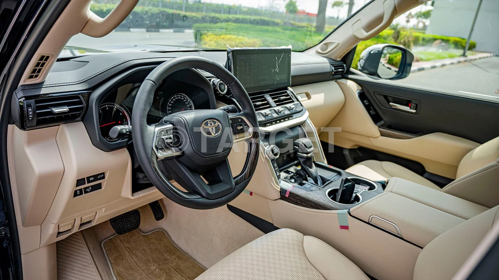 Toyota Land Cruiser 300 VXR 4.0P AT MY2025 – Blue