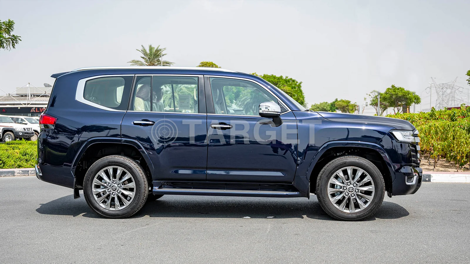 Toyota Land Cruiser 300 VXR 4.0P AT MY2025 – Blue