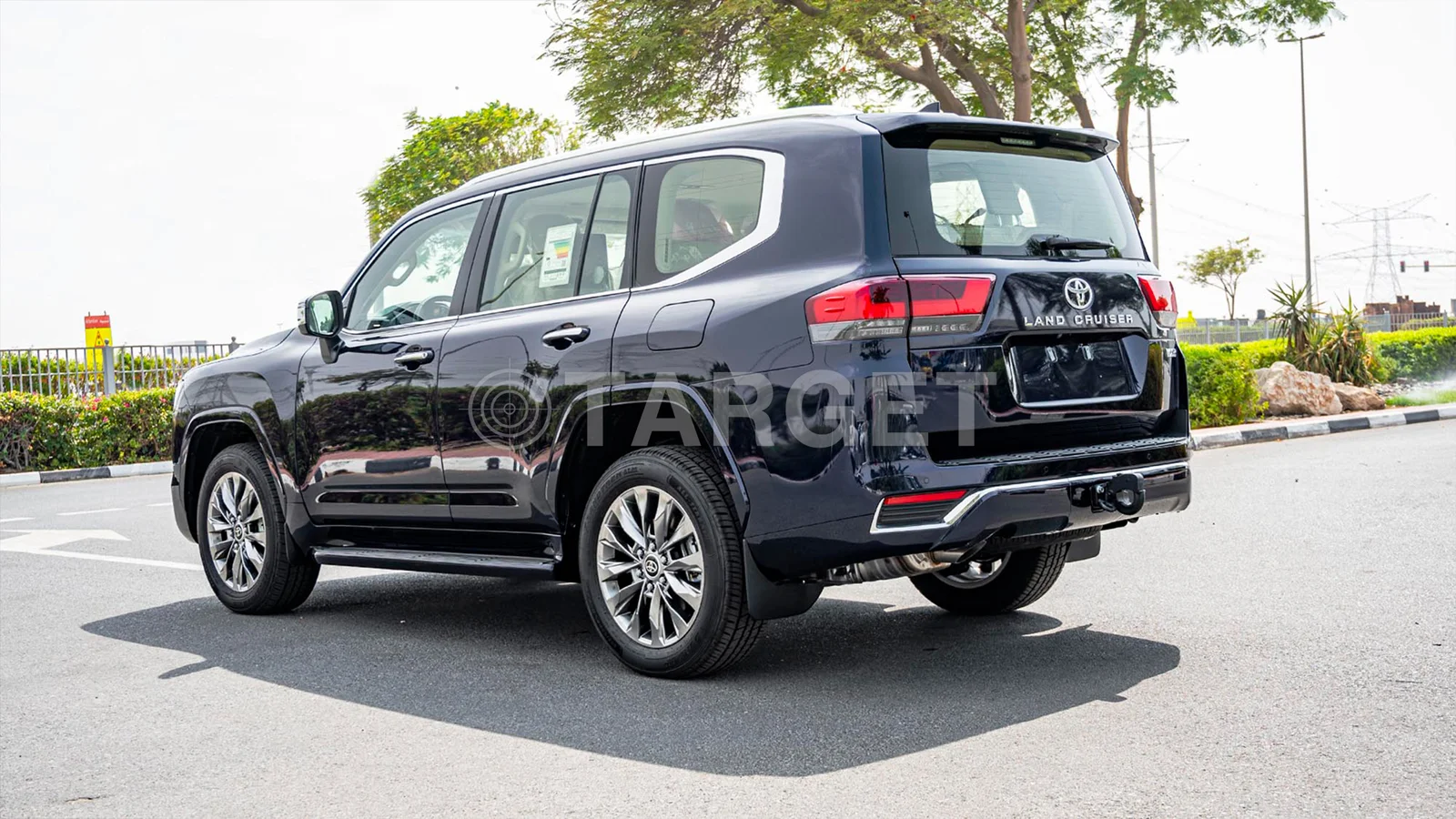 Toyota Land Cruiser 300 VXR 4.0P AT MY2025 – Blue