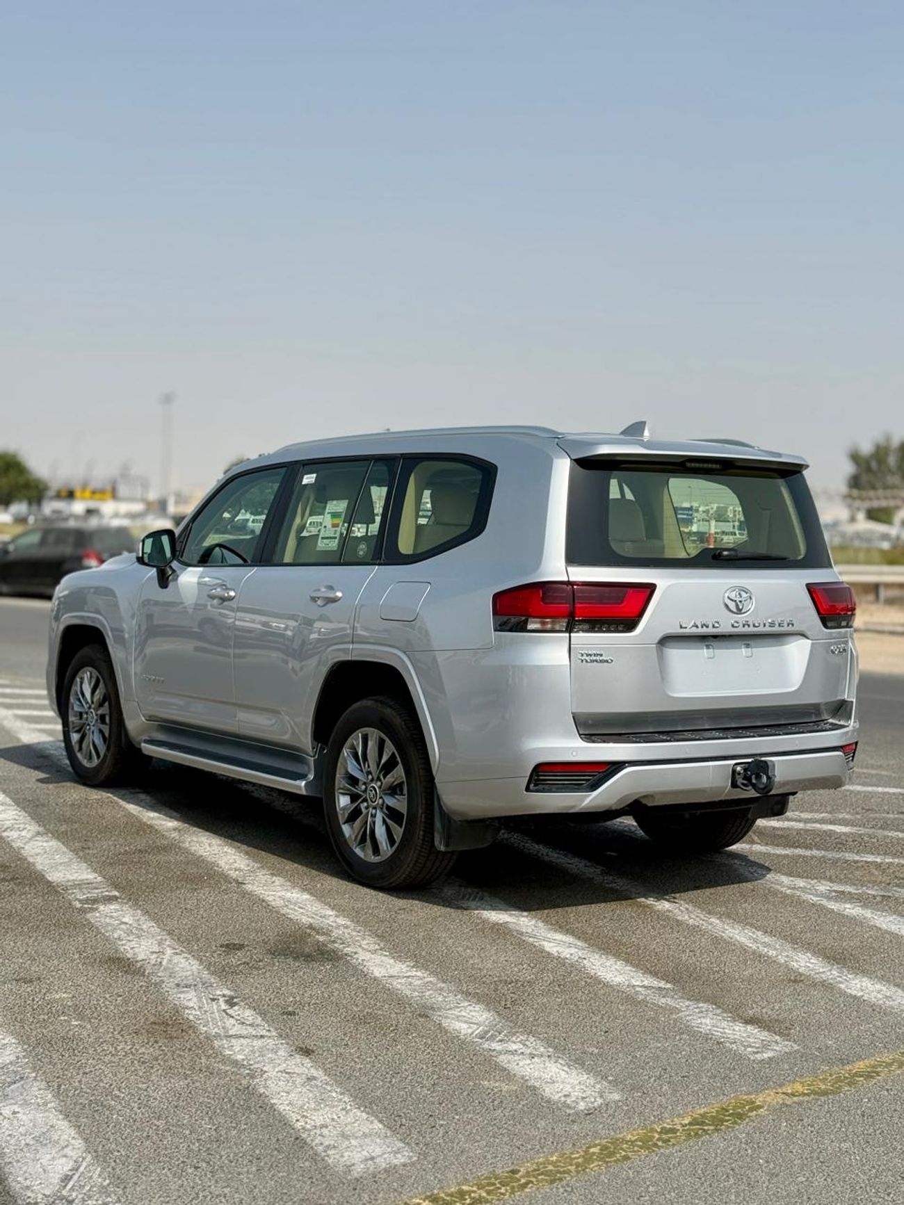 Toyota Land Cruiser GXR 3.5L - SILVER
