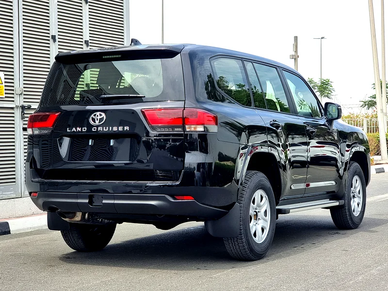 Toyota Land Cruiser GXR 4.0L 2025 :