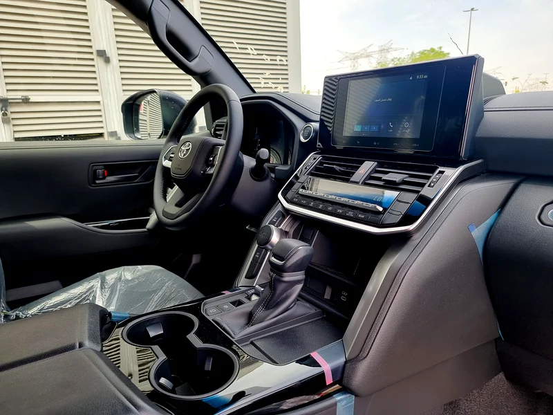 Toyota Land Cruiser GXR 4.0L 2025 :