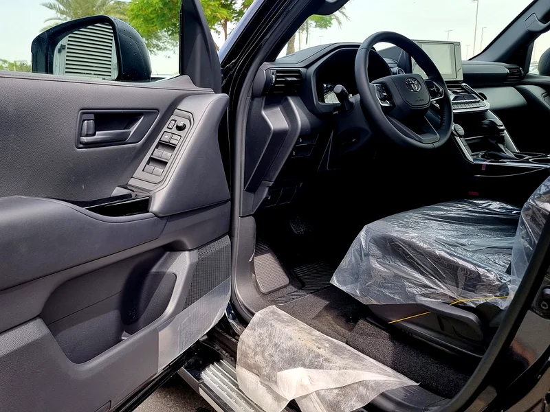 Toyota Land Cruiser GXR 4.0L 2025 :