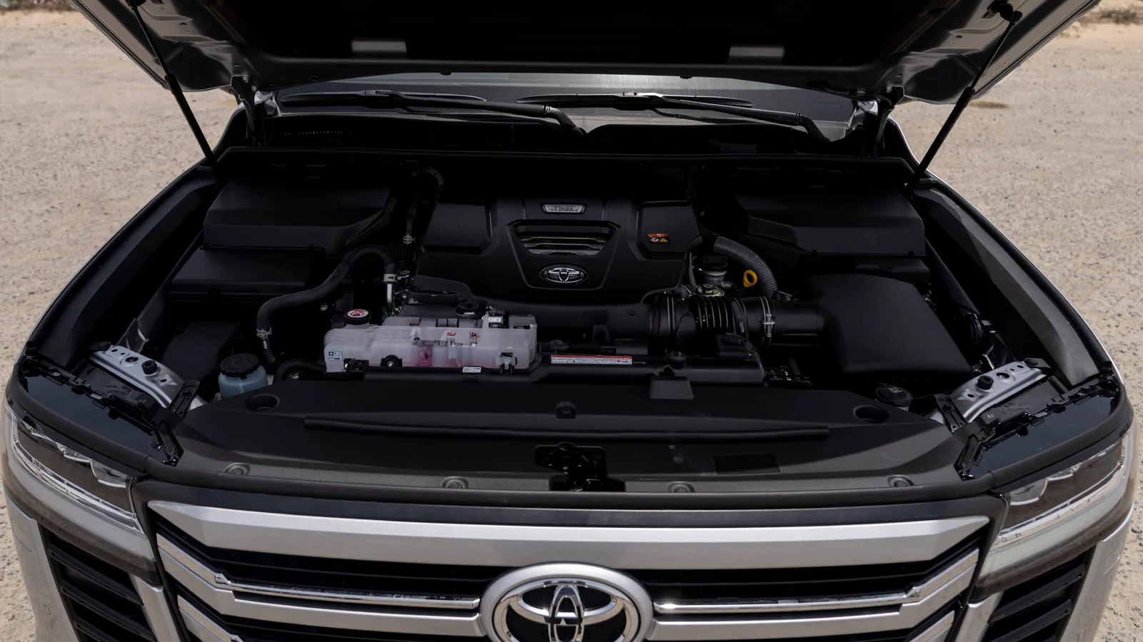 TOYOTA LAND CRUISER LC 300 VX 3.3 DIESEL AT 2025 :