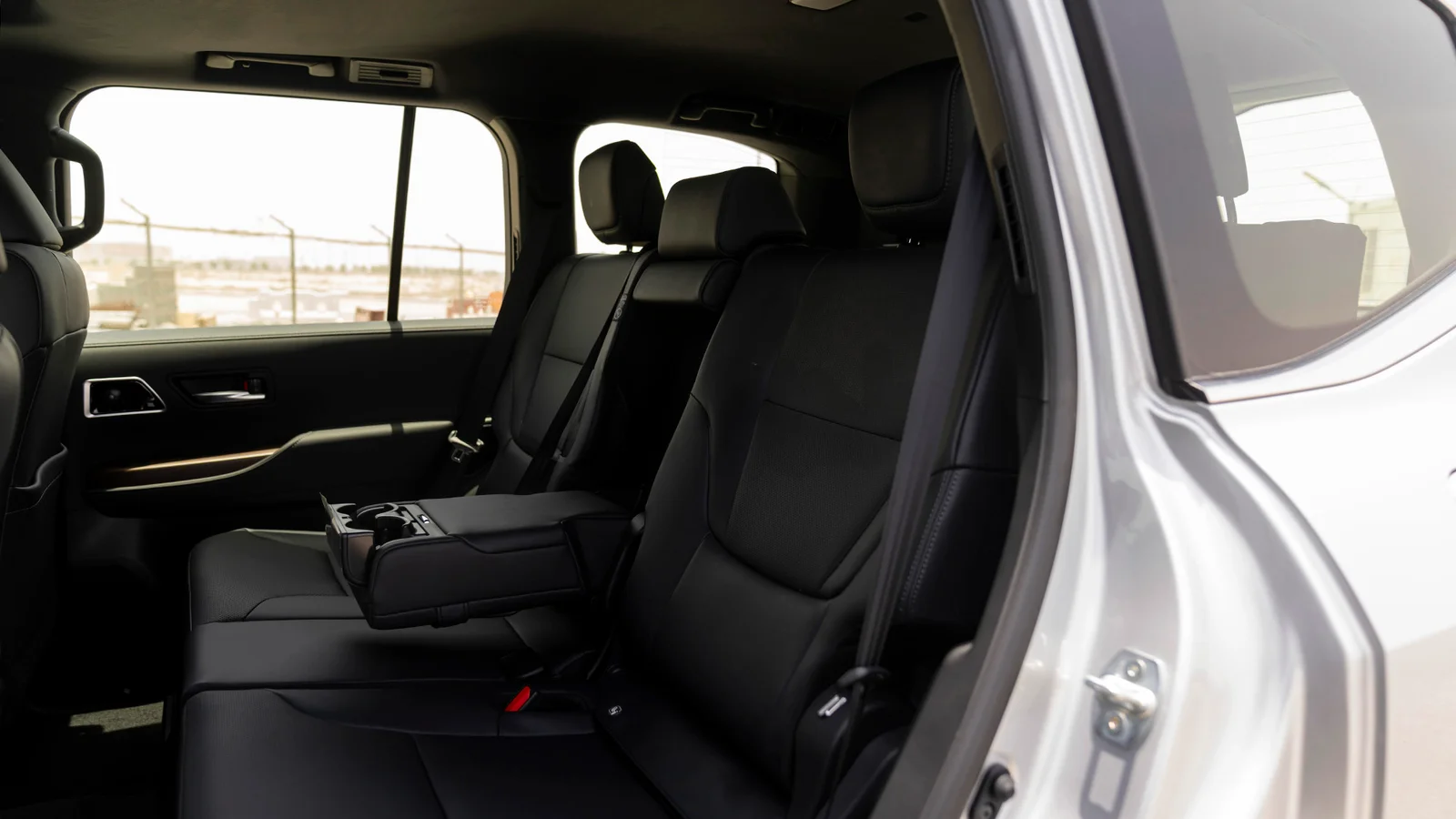 TOYOTA LAND CRUISER LC 300 VX 3.3 DIESEL AT 2025 :